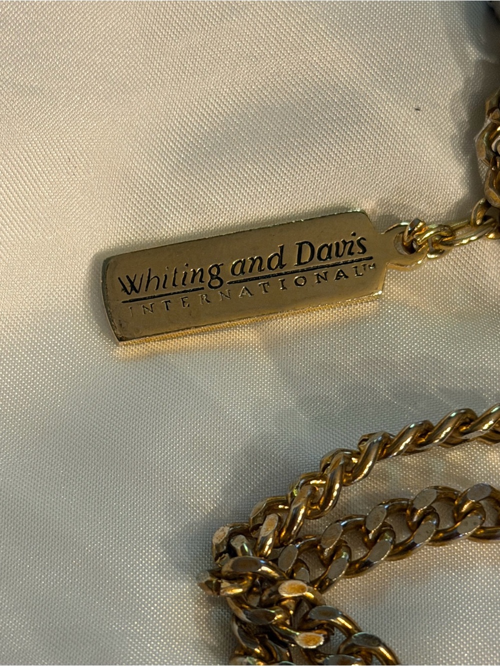 Whiting & Davis International White Metal Mesh Shoulder Bag Vintage, NWOT - Picture 5 of 13